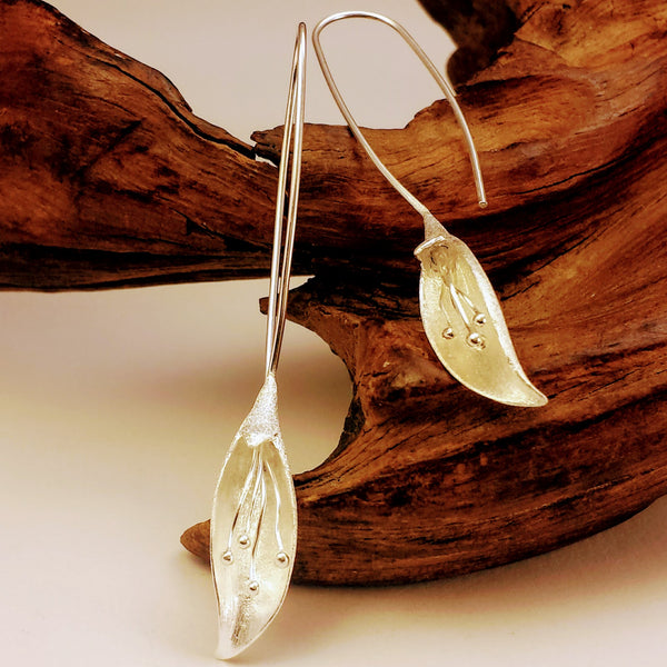 lily flower drop earrings Matte Finish Threader Lily Blossom Earrings – Big Blue Buddha